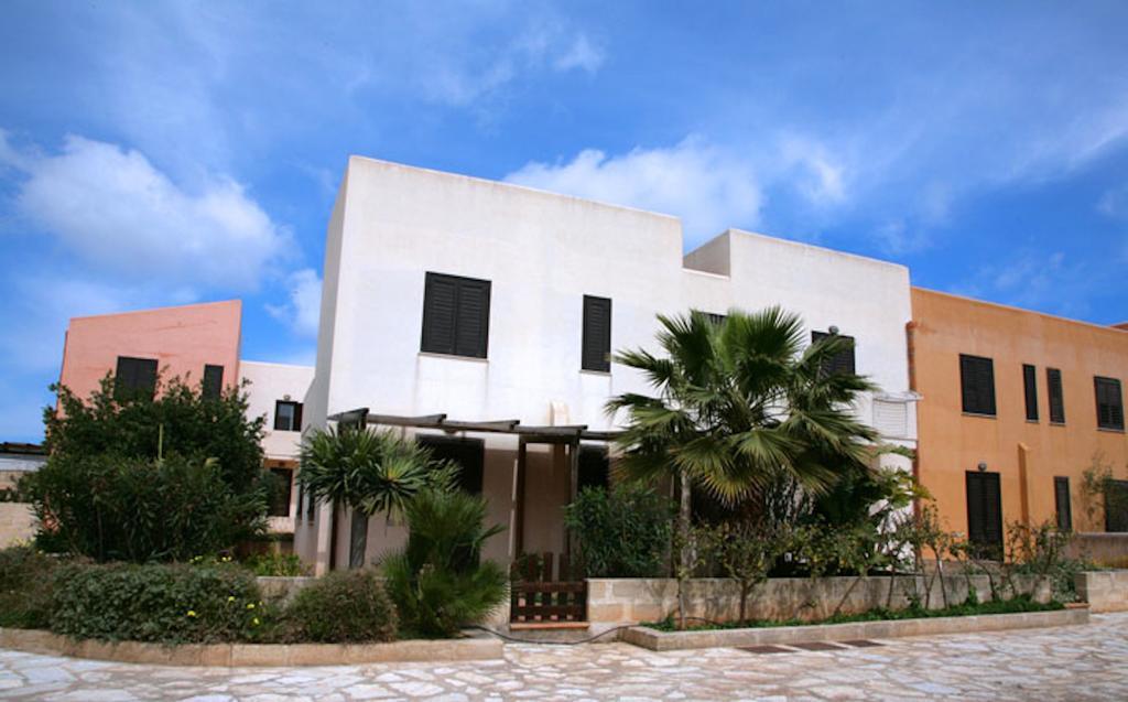 Residence Favonio ファヴィニャーナ エクステリア 写真